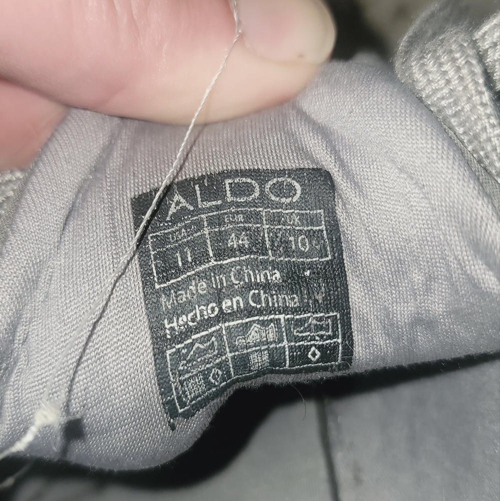 Lightweight Comfortable Aldo - image 5